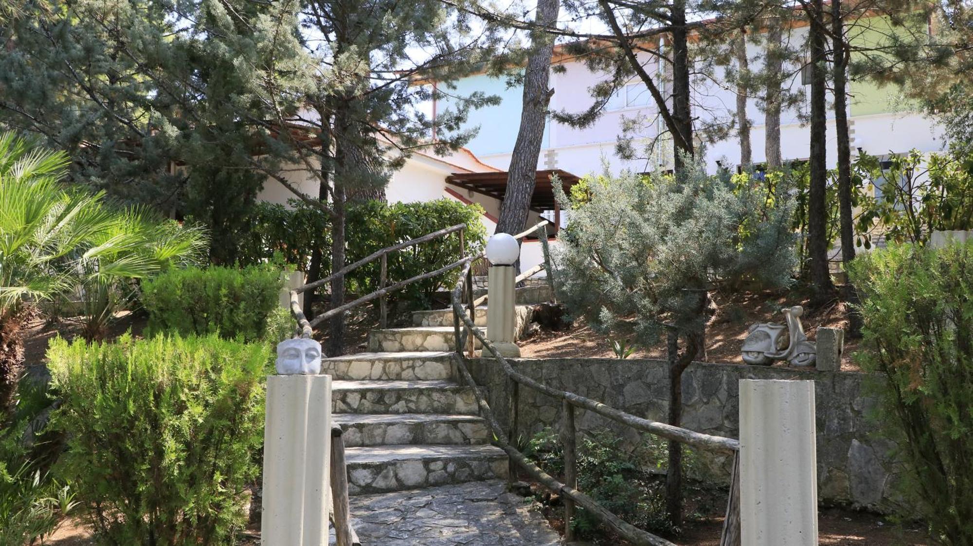 Villaggio Elisena Βιέστε Εξωτερικό φωτογραφία