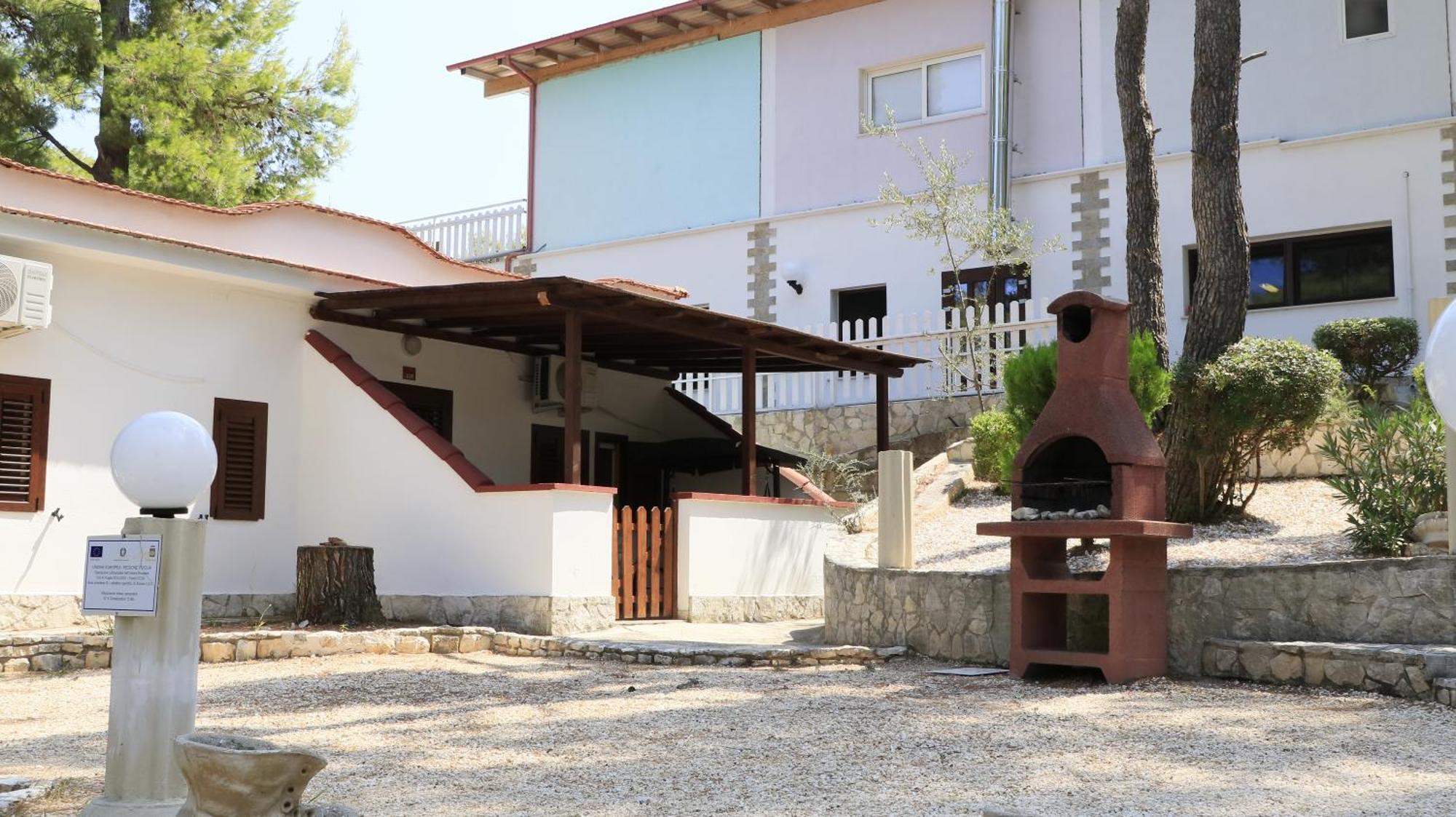 Villaggio Elisena Βιέστε Εξωτερικό φωτογραφία